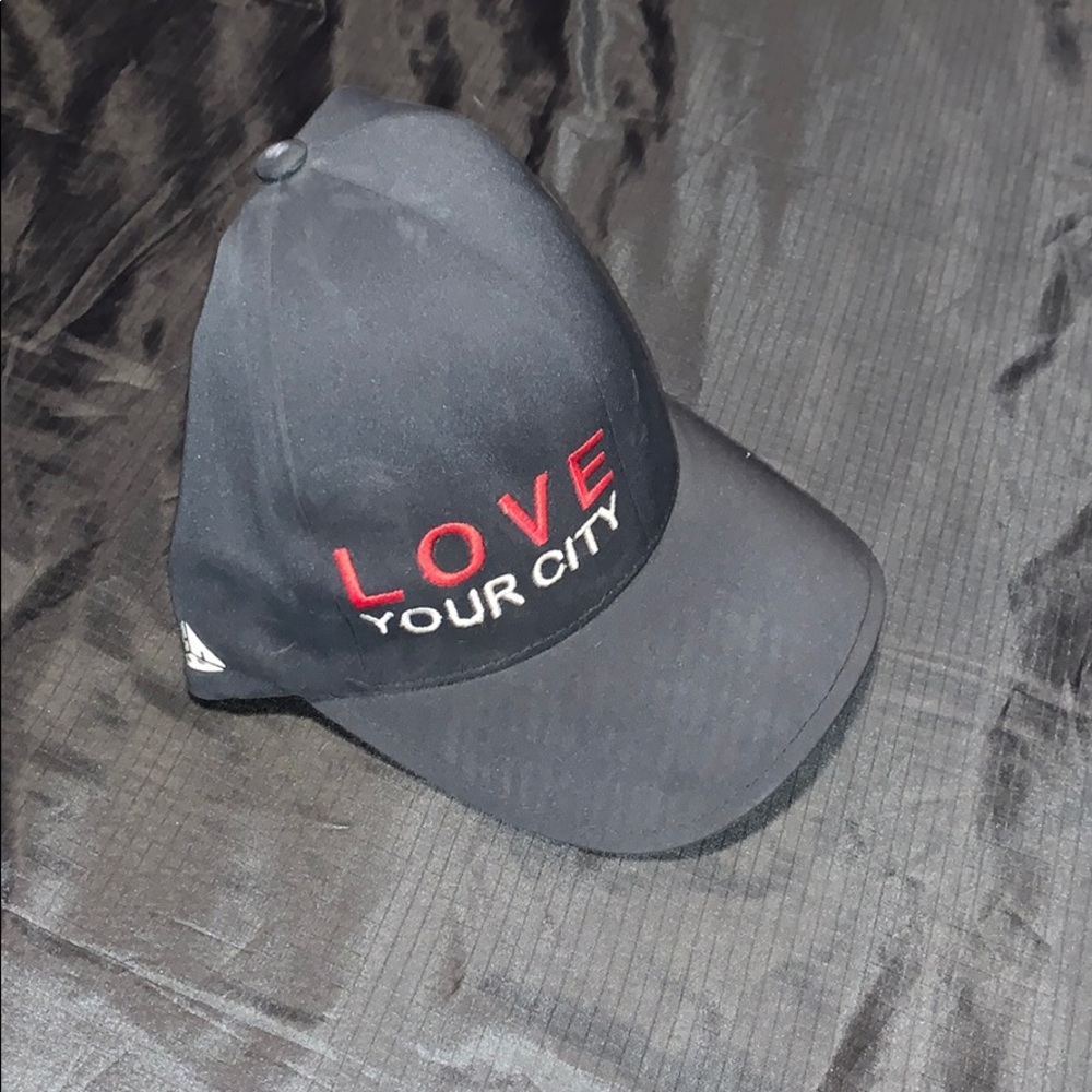 Black Love Your City Hat